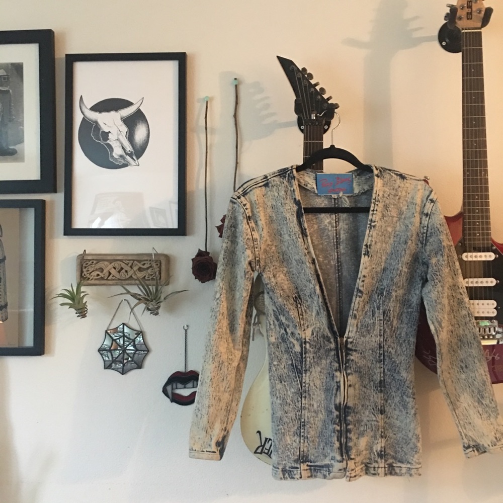 Vintage Paris Blues stretch ACID WASH jacket